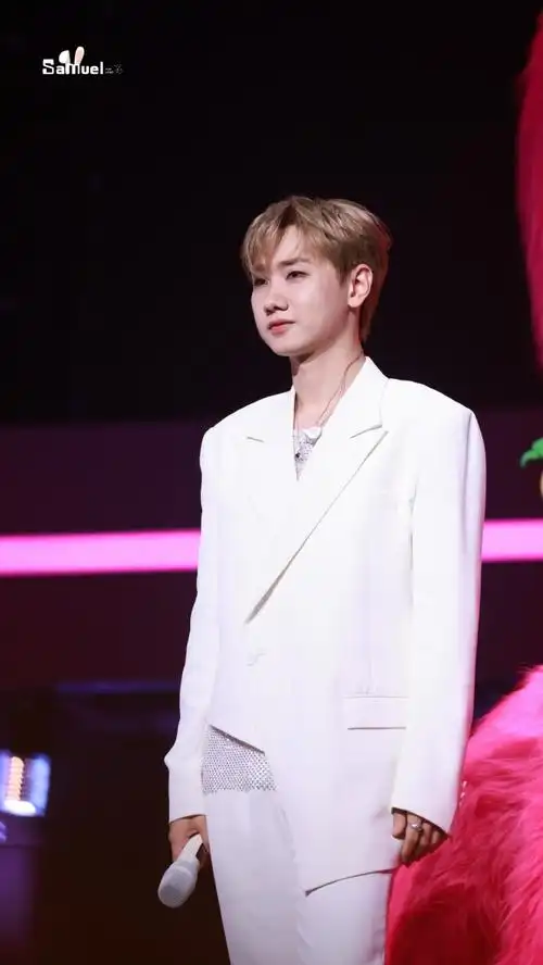 汪苏泷武汉演唱会