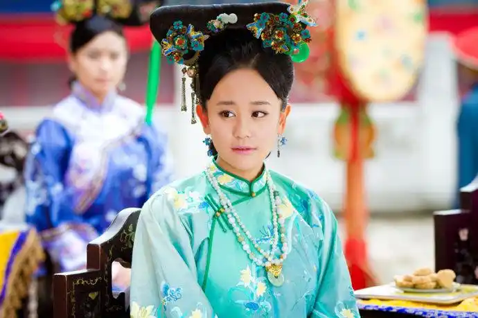 宫锁珠帘海陆 饰 钮祜禄·嘉嘉