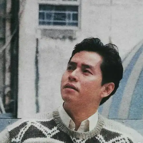 关注  谭咏麟 复古 头像 谭咏麟 港风 评论 收藏