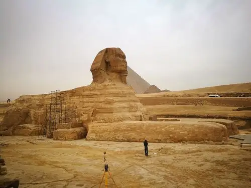 埃及吉萨金字塔狮身人面像