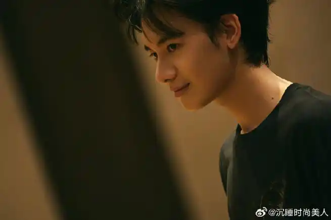 胡先煦在打一种很新的快板