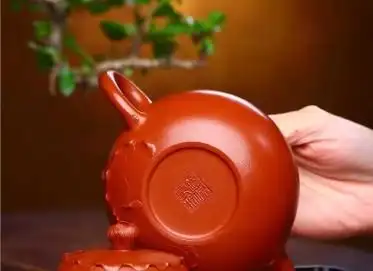 钱俊良紫砂壶价格|正品全手工莲韵壶原矿朱泥300cc