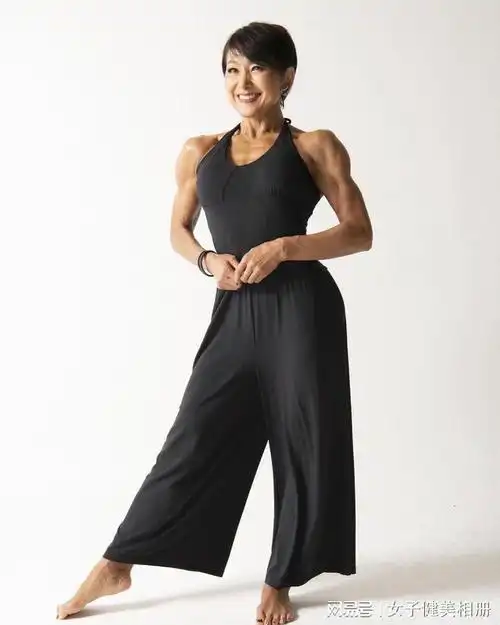 五十岁还能保持这身材很励志,日本的健美阿姨miyuki miyata