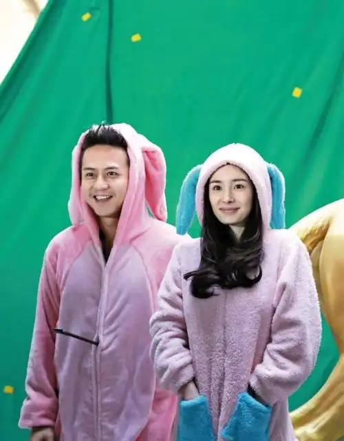 杨幂助阵邓超导演处女作 "孕"味十足(图)