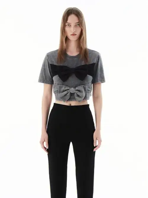 uooyaa乌丫美少女壮士水洗蝴蝶结截短t恤短