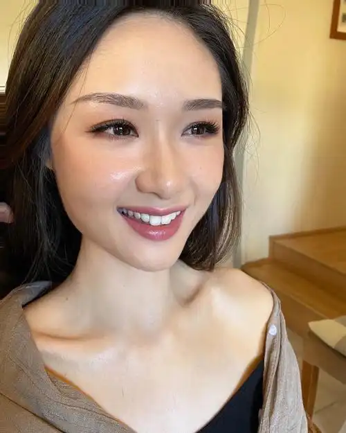 会笑的眼睛好甜杨钰莹有没有