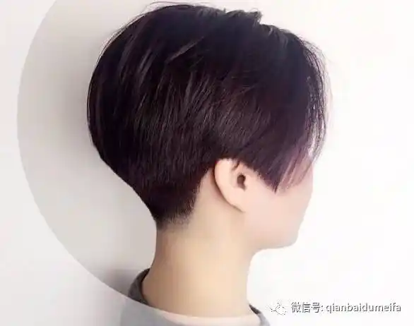 2017流行"推后边"短发