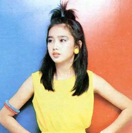 年轻时的朱丽倩简直美若惊鸿,颜值之高刘德华只能叫"高攀"!