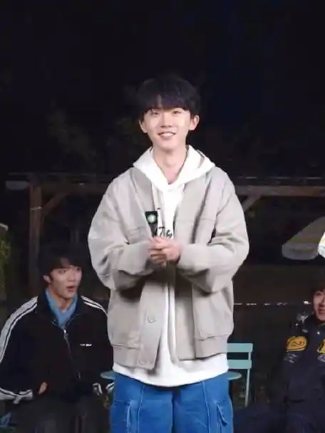 马嘉祺小熊花园#  @时代少年团队长-马嘉祺  fri friday-马嘉祺别当