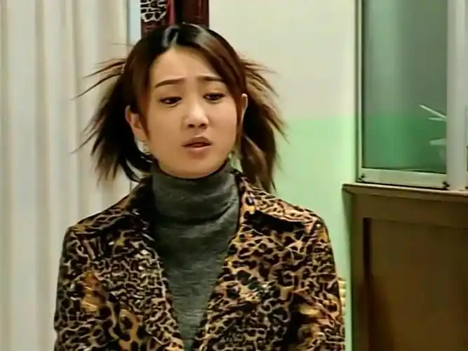 东北一家人:翠花索要报酬,却遭到小玲和婷婷的说教