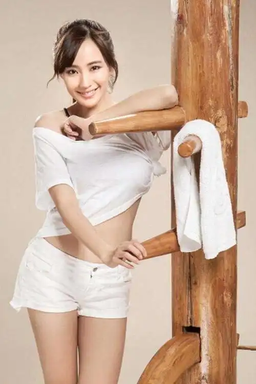 "秋雅"的扮演者王智的彪悍人生