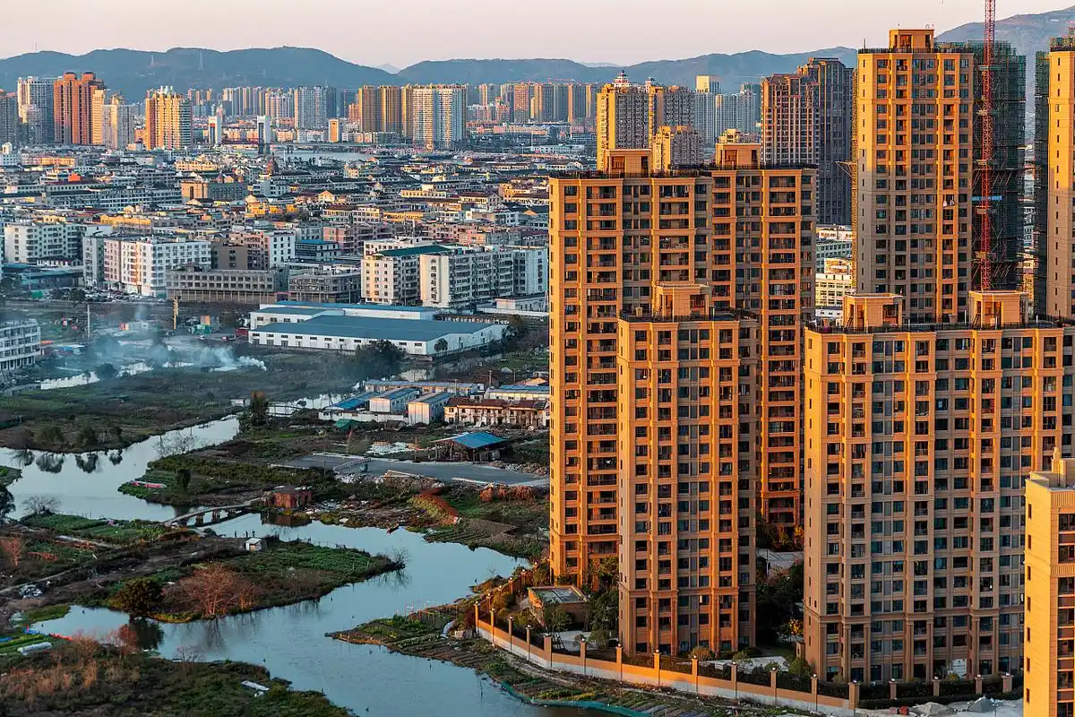 一座温州南方的小城市-龙港