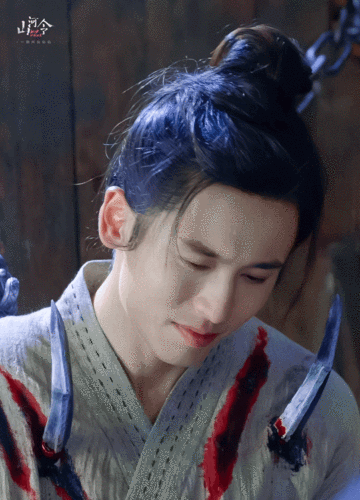 看周子舒受刑 我把手指头咬烂了