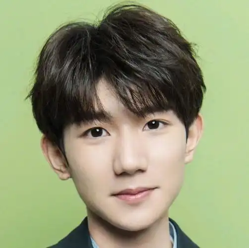 roy wangs music walk##王源电影盗火者