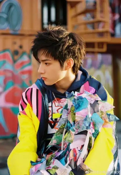 新声唱作人刘耀文##刘耀文blue