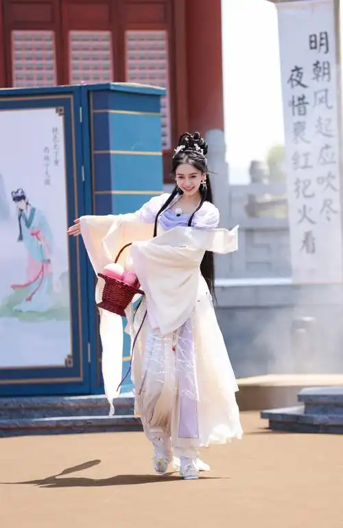 angelababy奔跑吧古装剧照