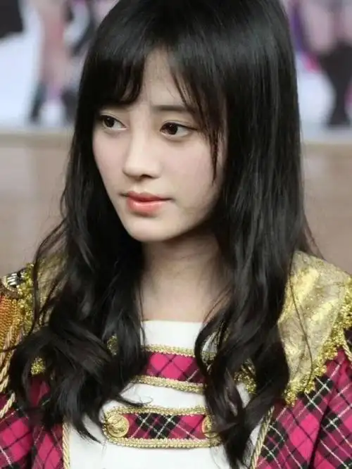 鞠婧祎被路人偶遇晒生图(看了路人镜头下的鞠婧祎)