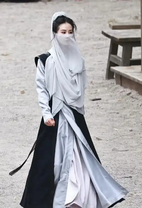 刘诗诗一念关山面纱蒙面造型路透##ip风向标