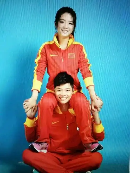 苏炳添身高再高点会超博尔特,苏炳添女友不是韦永丽(婚纱照)