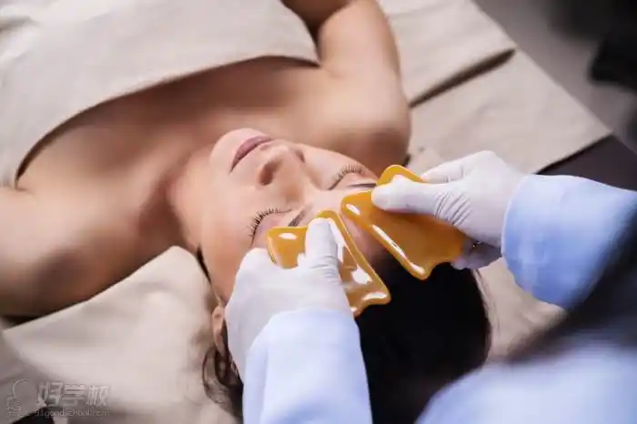 面部皮肤的护理