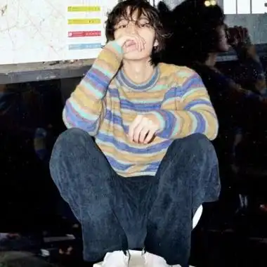 高清好看的潮流复古港风男头图片,男生头像图片