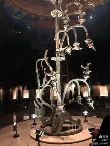 古代人民表达心意的通天神树