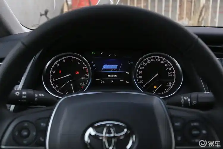 0g 豪华版仪表盘汽车图片-汽车图片大全】-易车