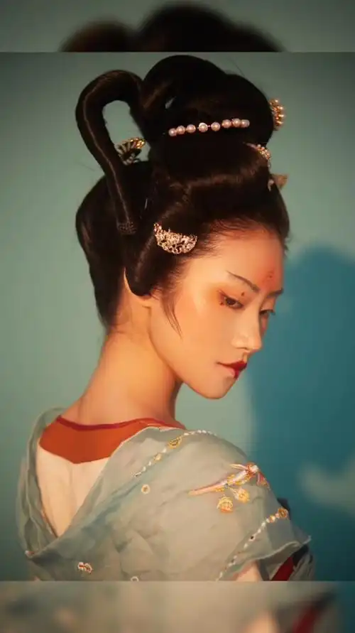 淡雅的唐代影视古风造型