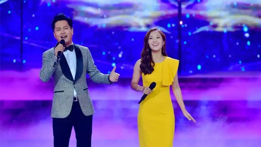 云飞云朵《离别的草原》 《天边》 《天籁之爱》好听到窒息!