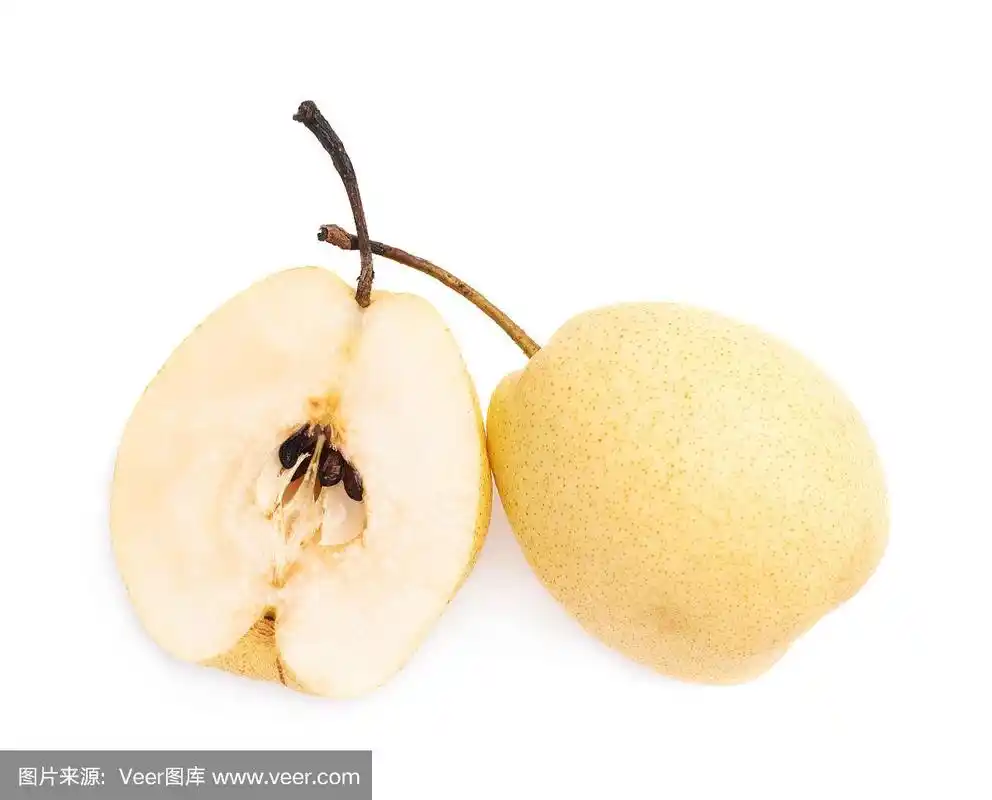 黄梨切好端上餐桌