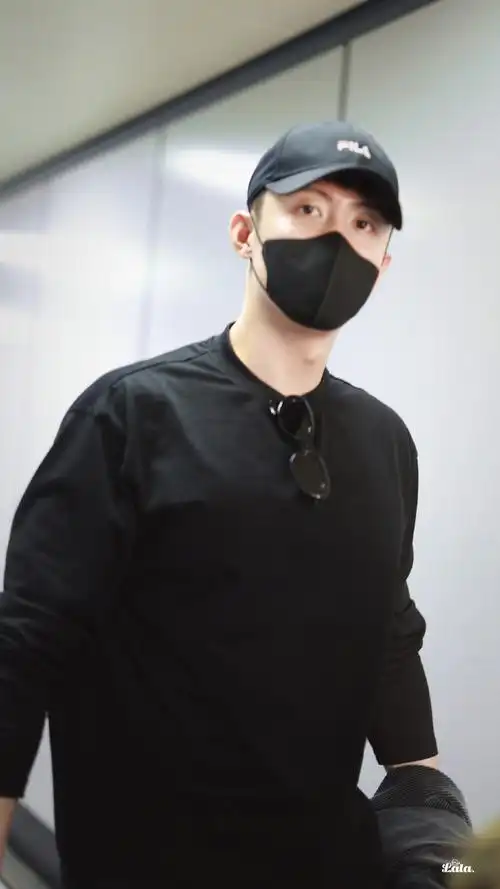 记录@johnny黄景瑜20231031上海01北京#黄景瑜##他从火光中走来