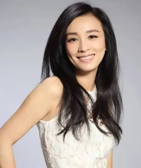 娱乐圈的"酒窝美女"