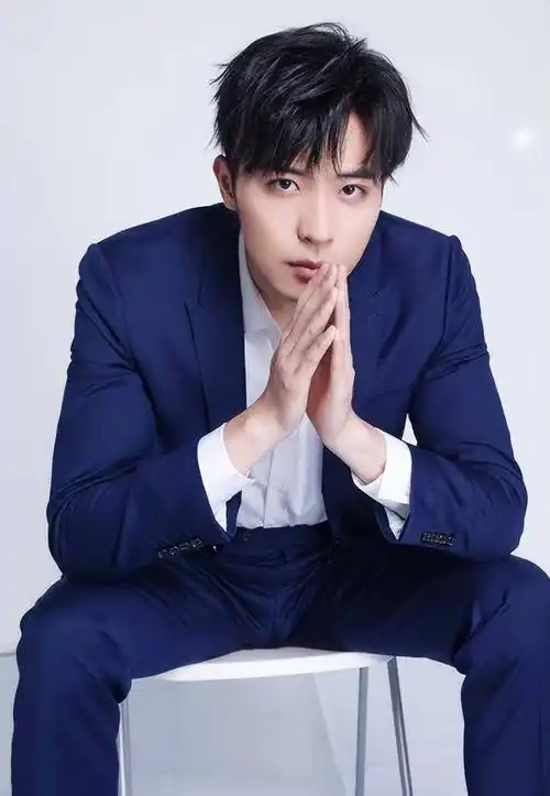 2022年翻车的7位顶流近况曝光,轻者退圈,重者入狱_吴亦凡_李易峰_张庭