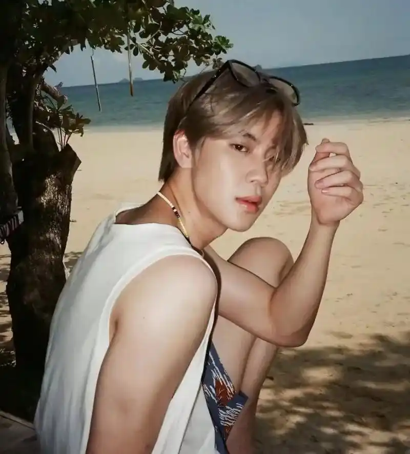 分享图文,拿图吱一声#prem#他泰 #文总包包 - 抖音