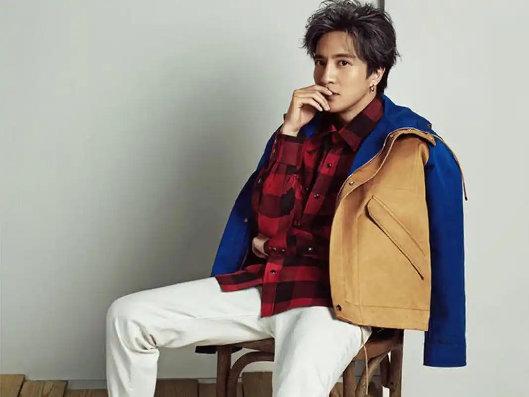 薛之谦(joker xue),1983年7月17日出生于上海,华语流行乐男歌手,影视