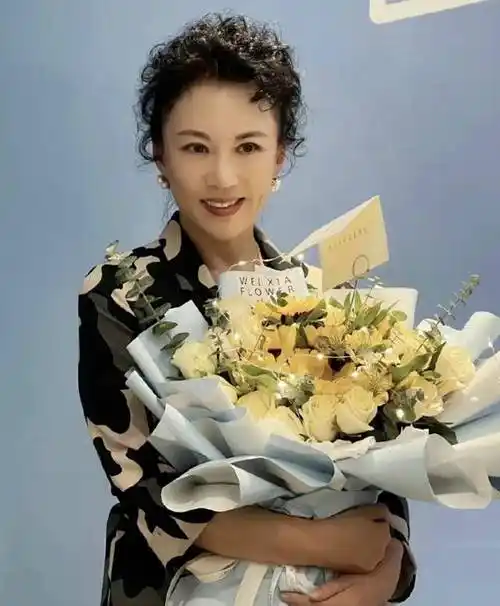 演员马丽:国家一级演员,被丈夫宠爱31年,戏红人不红也幸福_玛丽_马利