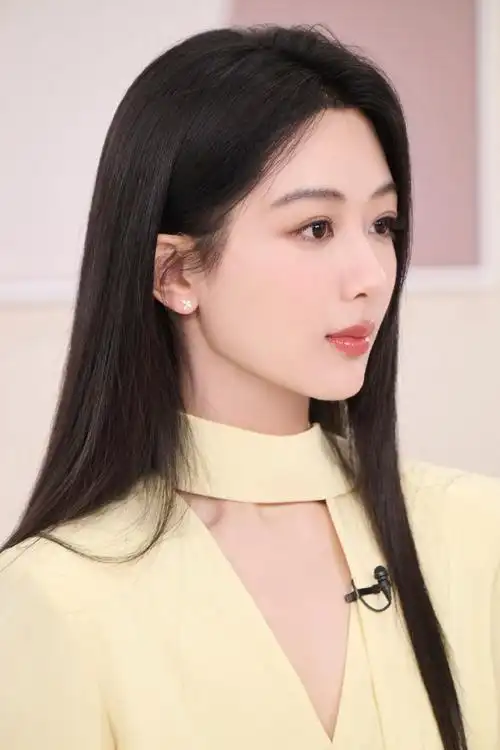 杨紫怡丽丝尔品牌代言人#[我想开了]#杨紫承欢记#  97朝向往出发