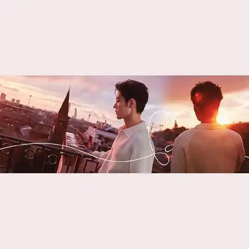 13肖战顺顺利利#幻影氤氲馨香,金波银横轻浅.超话背景原图奉上!