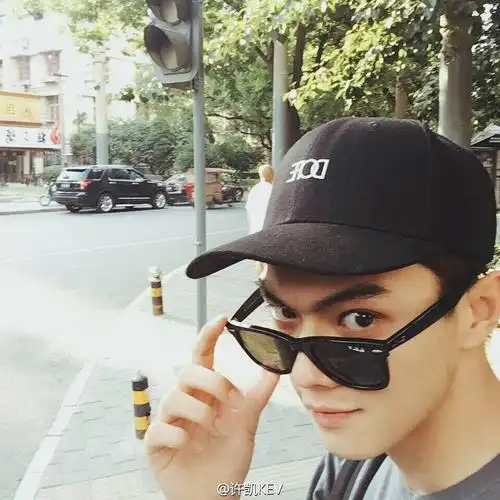 都在发模特时期的许凯我也来一帖