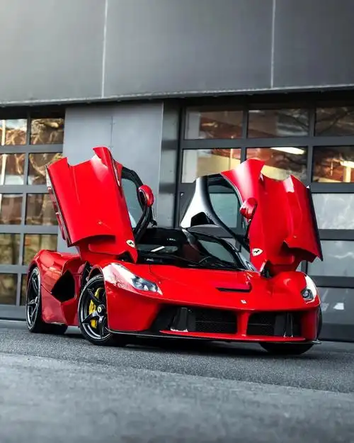 ferrari laferrari