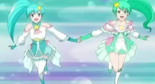 雅雅和贝贝在双子星干啥呢