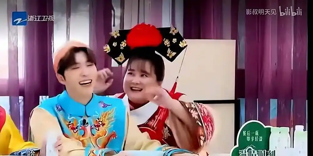 贾玲瘦了,范丞丞不需要背黑锅了 只是姐弟cp以后也不敢乱磕了_变化