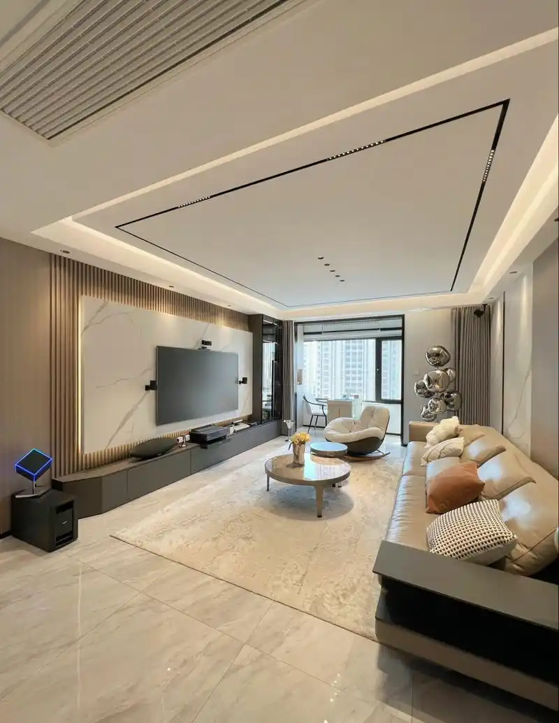 套内110平的意式轻奢风格,浪漫且实用#装修