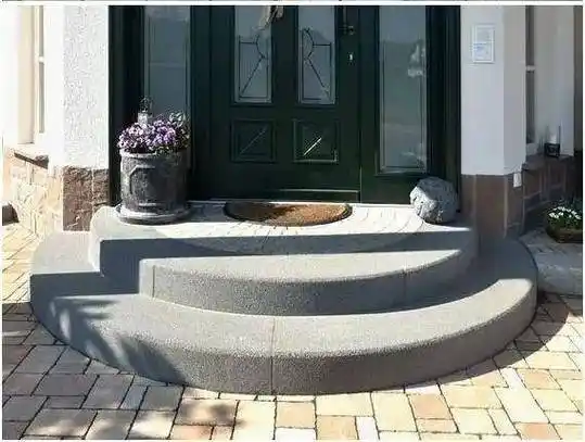 别墅连门口都要有档次,抬高地面砌台阶,干净不积水,用处可不少_设计