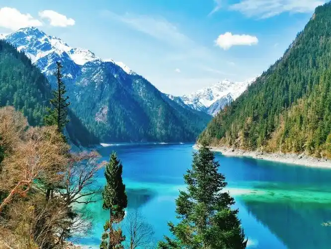 被大自然的奇观惊艳到