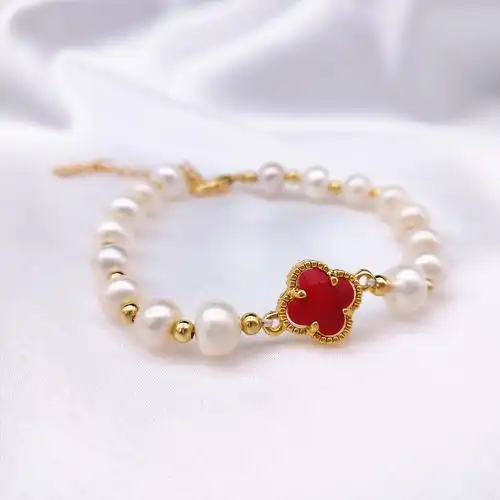 新款淡水珍珠手链四叶草手链礼品珍珠手链ins网红七夕礼品批发