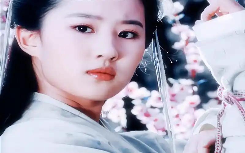 【刘亦菲|赵灵儿】舔颜向 真美女16岁就已经难掩灵气