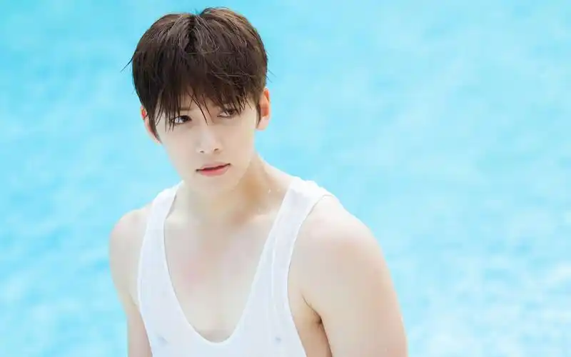 池昌旭(小清新静态壁纸) - 静态壁纸下载 - 元气壁纸