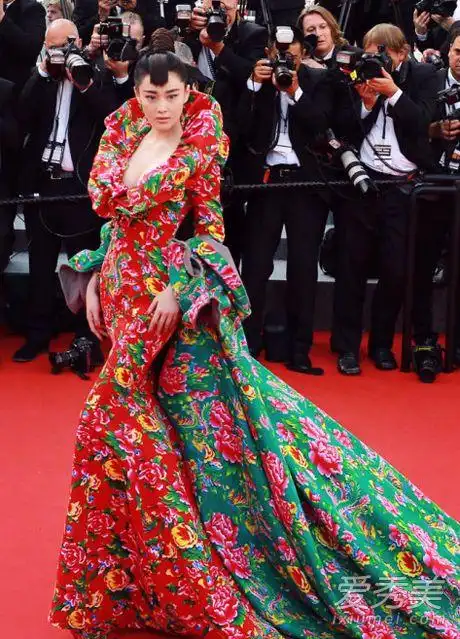 亚博体育客户端官