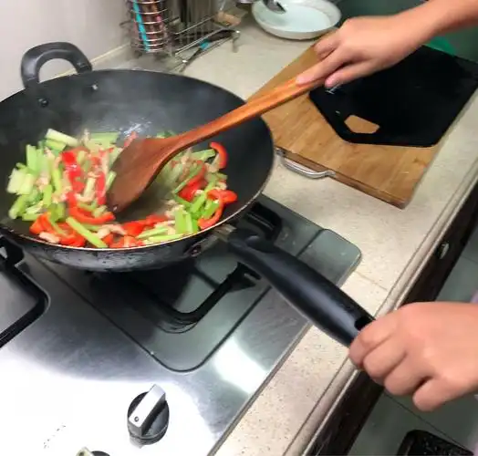 13,看我炒菜的水平像不像个大人